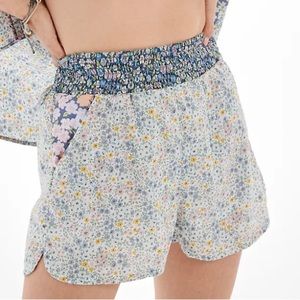 American Eagle outfitters cotton women shorts.